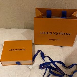 Louis Vuitton packaging Box 6 x 5” bag 8 3/4 x 7”